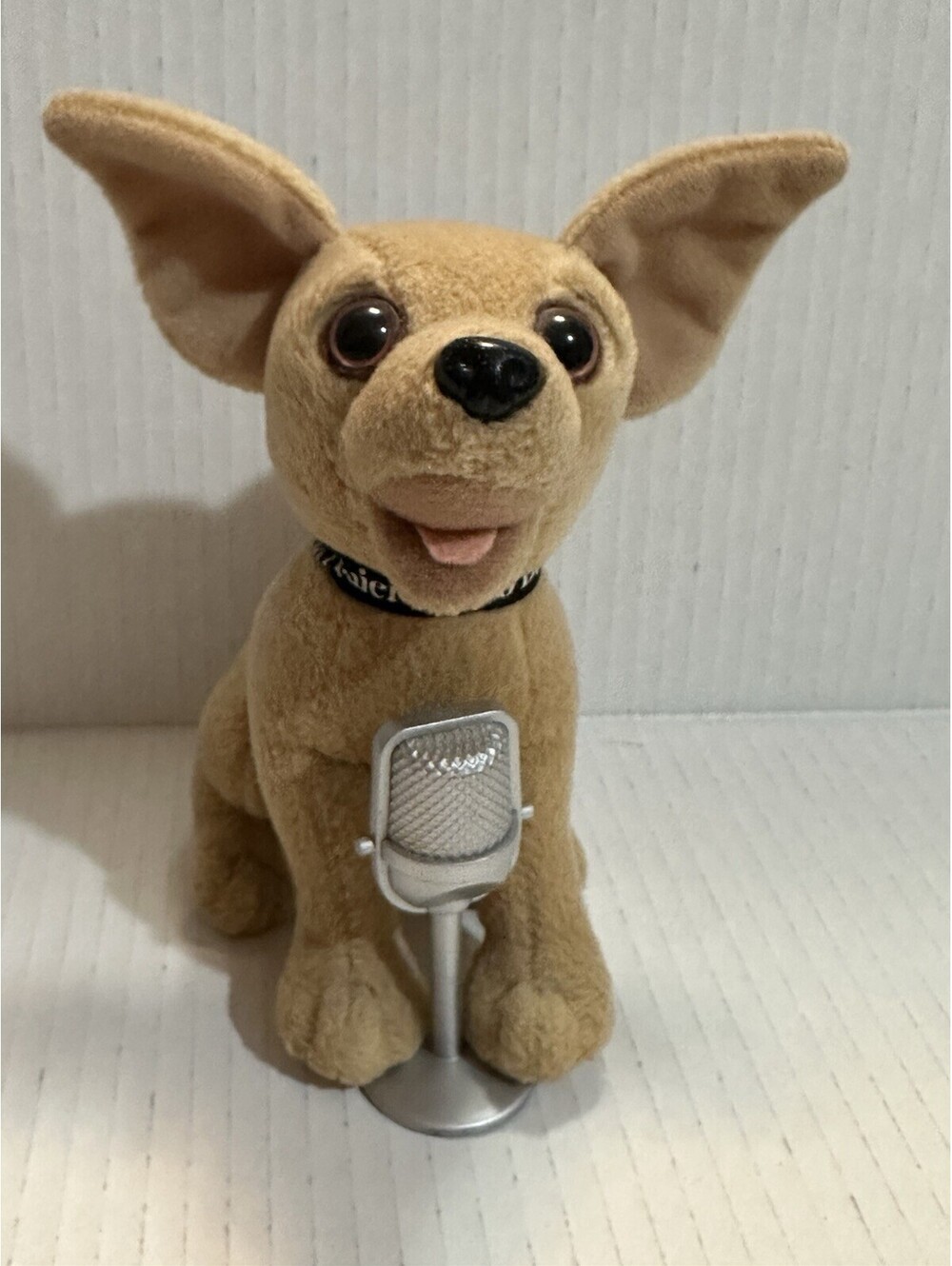Vintage Talking Taco Bell Chihuahua Dog Plush Toy Battery is Dead